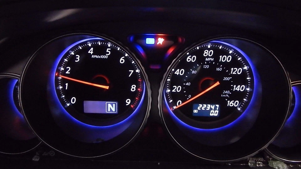 REAR DIFFERENTIAL OUT OF A 2009 INFINITI M35 X WITH 22,347 MILES 3.692 RATIO - Image 3 of 4