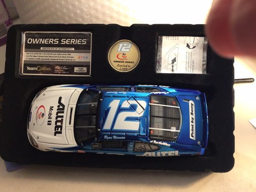 Rare 2002 Bill Newman #12 Limited Edition W. C.o.a. Die Cast Car - Picture 2 of 8