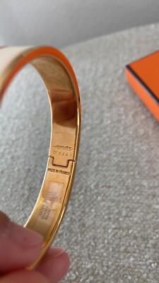 Hermes rose gold clic cadenas bangle bracelet in beige nacre