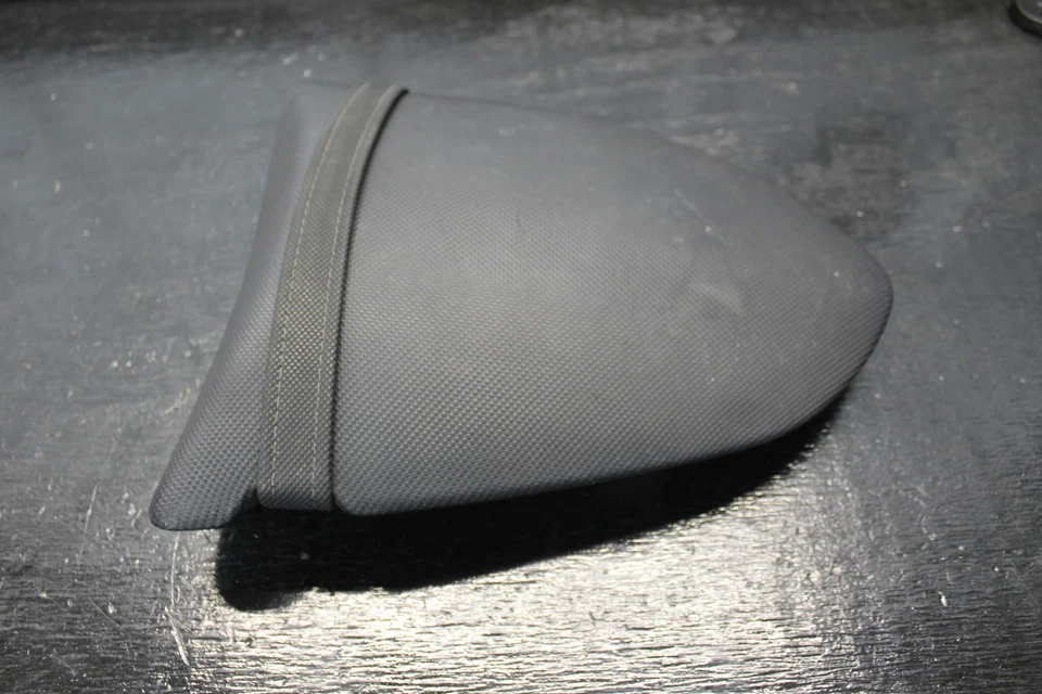 05 06 KAWASAKI NINJA ZX6R ZX6 PASAJERO TRASERO ASIENTO TÁNDEM SILLÍN 2005  Foto 3 de 4