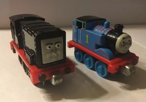thomas the train metal toys