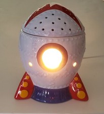 Scentsy Blast Off Rocket Wax Warmer Space Ship Kids Night Light 23176 Retired