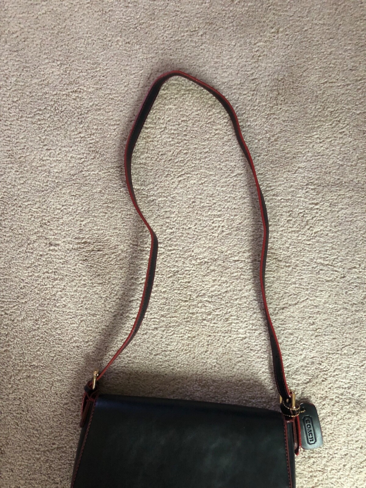 VINTAGE Coach Saddle Purse Black Leather Red Accent 11” x 10”  EUC RARE image 3