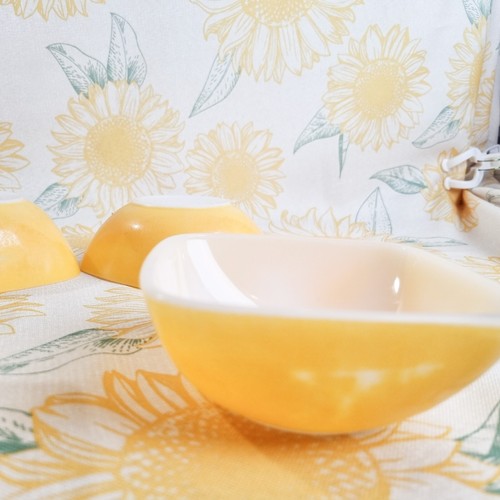 Vintage | Crown Pyrex Diamond Shape Orange/Yellow Ramekins Ovenware Retro - Picture 8 of 17