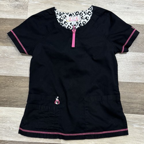 Koi Limited Edition Scrub Top Black Women’s Size XS Hot Pink Accent Leopard GUC - Picture 1 of 9