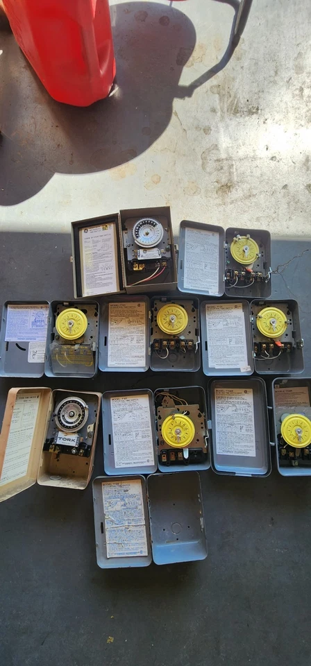 Lote De 8 Temporizadores Electrónicos Programables Intermatic& GE 120-277VAC NUEVO   Foto 2 de 4
