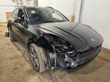 17 18 PORSCHE MACAN ABS Brake Module and Pump Assembly