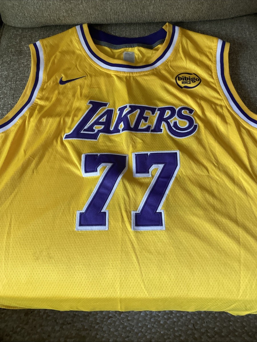 Nike LosAngeles Lakers Dončić 77 ジャージ XL Nike Adult Los Angeles Lakers Luka Doncic #77 Yellow Icon