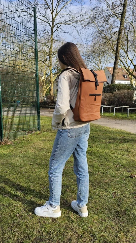 Freizeitrucksack Arbeitsrucksack Groß Damen/Herren Rolltop Rucksack Wasserfest - Bild 3 von 4