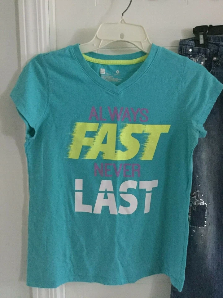 Girls outfit size 14 1/2 Plus, Total Girl blue jeans embellished, novelty t -674 - Изображение 2 из 4