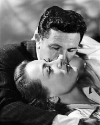 John Garfield and Joan Crawford Unsigned 10'' x 8'' Photo - Humoresque *6671