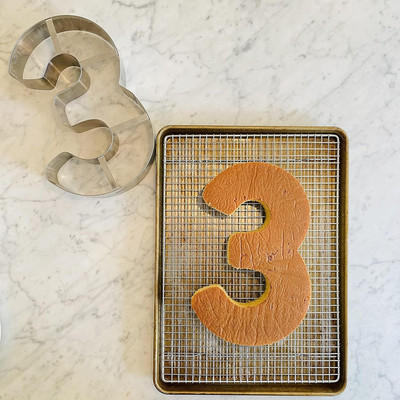 Extra Large Number 4 Cake Cutter