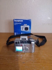 Olympus Camedia C-740 Ultra Zoom 3.2MP Digital Camera - Tested/Working