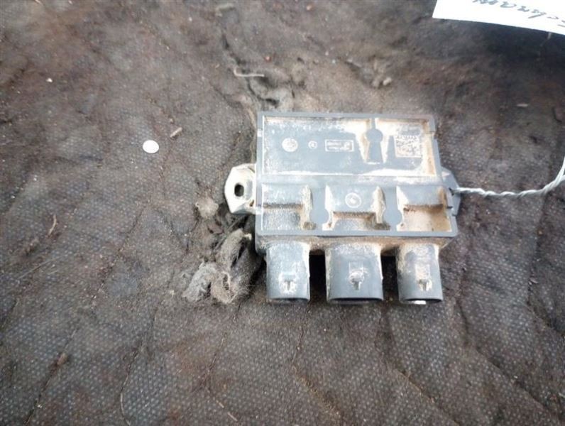 Theft-locking Smart Opener Control Module 61355A398E8 Fits 16-22