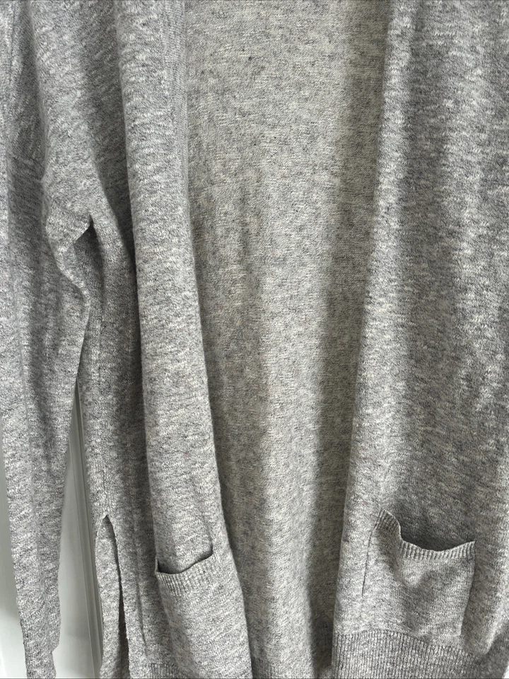 Cardigã Feminino Somona Cinza Frente Aberta Camadas Macias Tamanho Pequeno - Imagem 2 de 4
