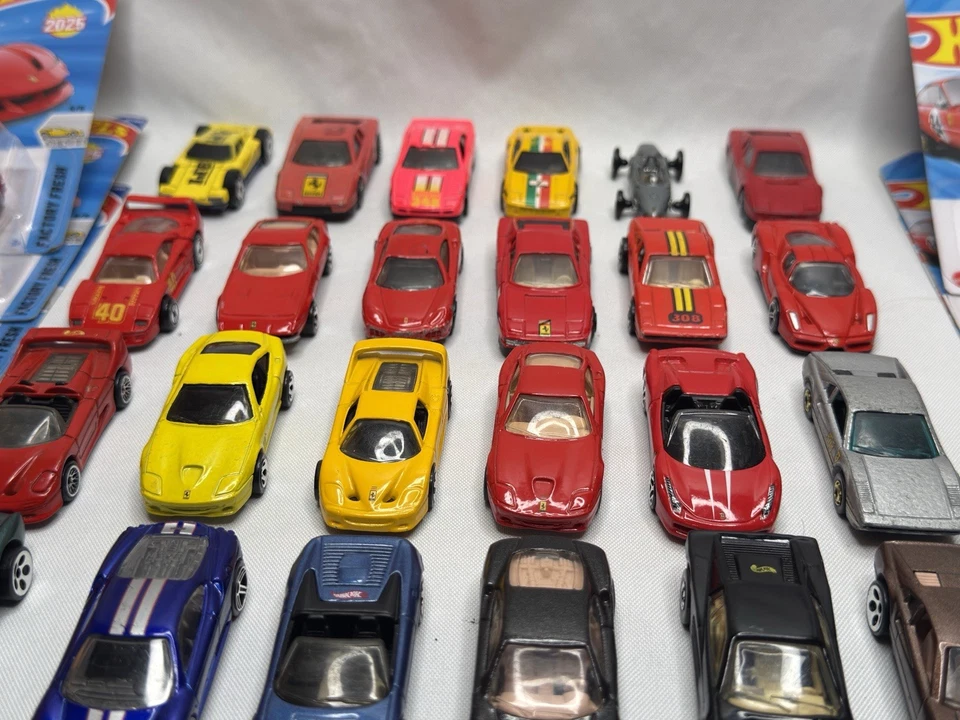 Ferrari Diecast Lot 30 Cars Hot Wheels Matchbox Vintage Rare Mix New & Loose - Image 3 of 4