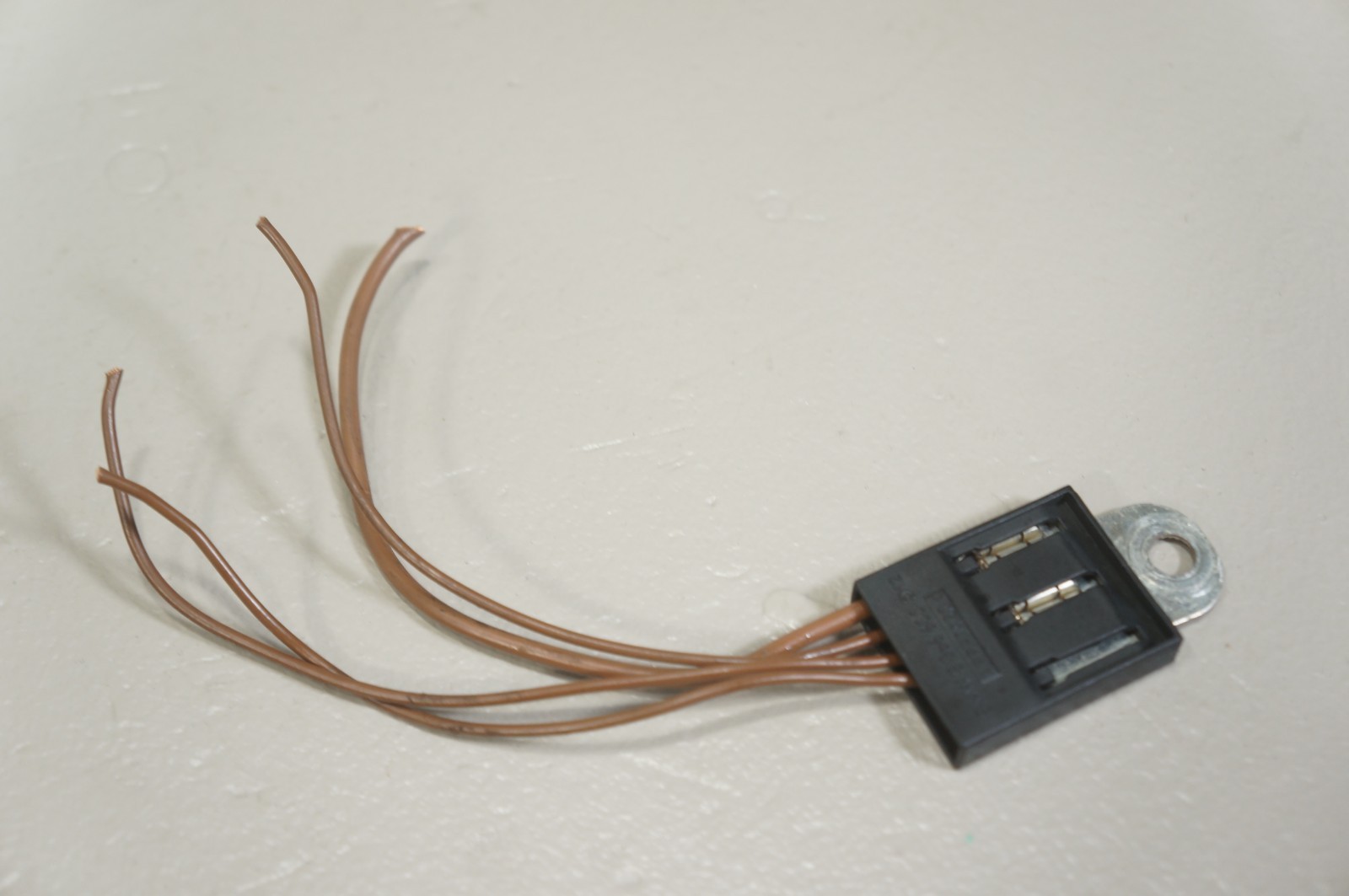 bmw 535i 528i 550i negative wire cable terminal clamp loom ground connector cut