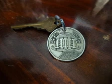 Greenbrier Resort C&O Chesapeake & Ohio Railroad Hotel Pewter Room 827 Key Fob 