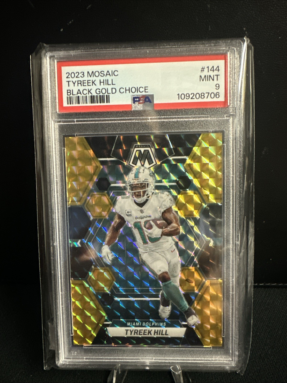 2023 Panini Mosaic - Tyreek Hill #144 Black Gold Choice /8