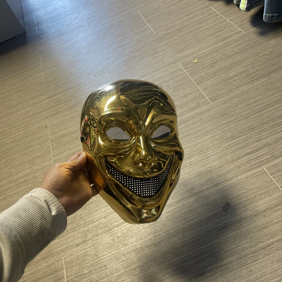 Gold Face Adult Masquerade Halloween CREEPY Mask - Image 4 of 4