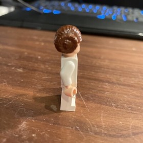 LEGO Star Wars Princess Leia  Minifigure 7965 White Dress