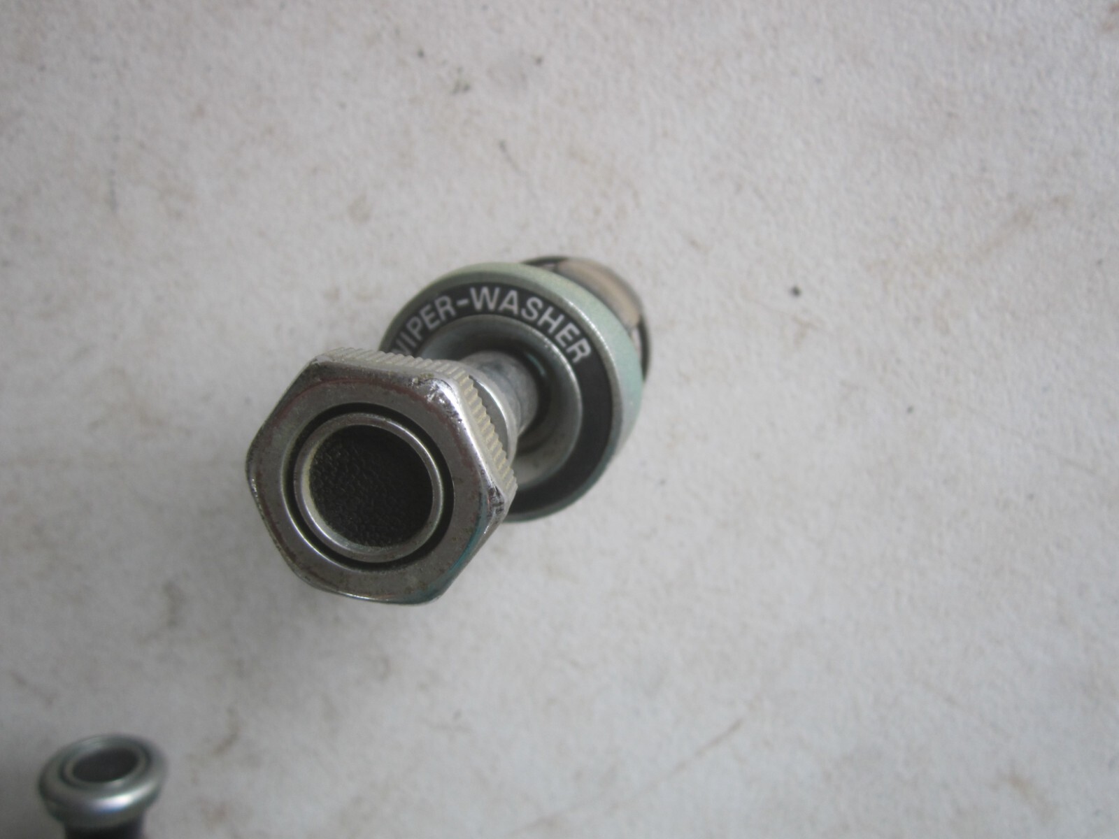 71 72 73 MUSTANG WINDSHIELD WIPER WASHER SWITCH W/ BEZEL KNOB OEM