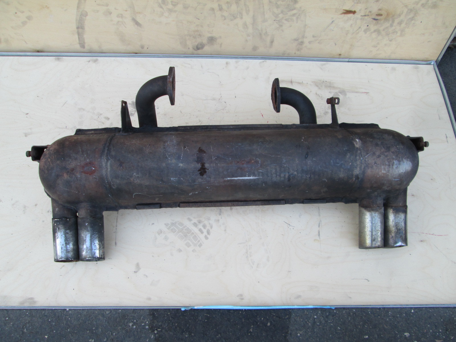 Ferrari 308 , Mondial 2V -  Exhaust Muffler -  USED - Part # 111901