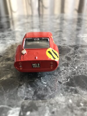 Miniature 1/43 Ferrari 250 GTO - Tourist Trophy 1963 - Moulée Sous Pression - Fabriqué En Italie