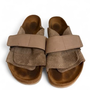 Birkenstock Kyoto Sandals Men EU45 US12 Tan Leather Slide Nubuck Hook Loop Strap Kyoto Nubuck Leather in Color Desert Buck New Beige  main image 2