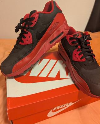 Nike Air Max 90 Winter PRM Black/Red Low Top Sneaker 683282-606 2015