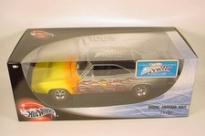 Hot Wheels 1st Collectors National Silver Flamed 1969 Dodge Charger  1:18