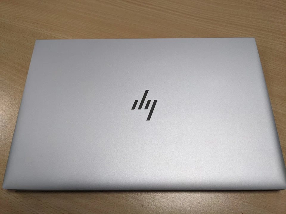 HP EliteBook 840 G8 • 11th Gen i5 • 16GB • 512GB NVME • 14" • Win11 Pro • BH 69%, photo 2 of 5