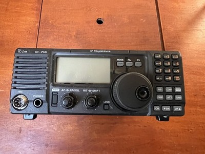 ICOM IC-718 HF Transceiver - Amateurfunkgerät Kurzwelle plus Pactor Modem