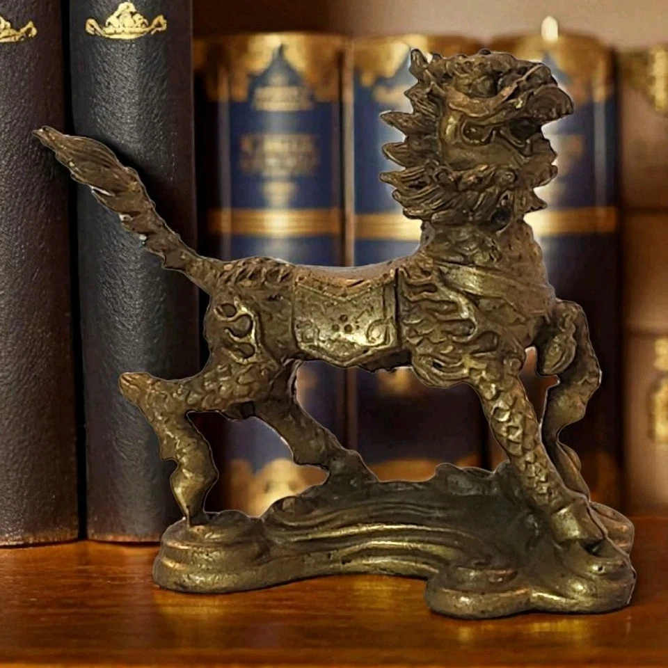 Старинная фигурка лошади из цельной латуни Majestic Qulin/Longma/Dragon высотой 2,5 дюйма EC - Изображение 2 из 4