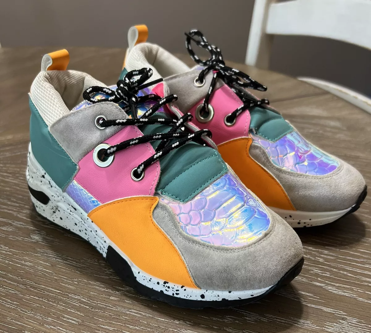Cape robbin sale tennis shoes