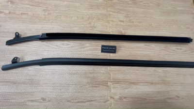 日産 純正 ドア モールディング 80820-1EA0B 80821-1EA0B Nissan 370Z Z34 Front Outside Door Molding Set 80820-1EA0B 80821