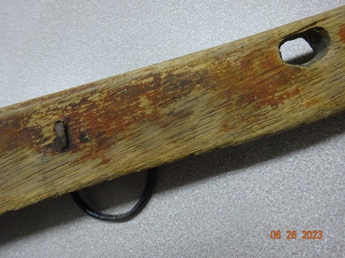 Antique Vintage 28" Primitive Ox Horse Harness Yoke Collar Plow Oak & Cast Iron - Picture 8 of 8