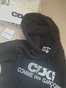 cdg comme des garcons hoodie