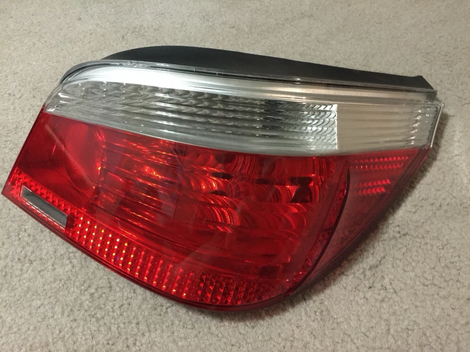 04 pares de luces traseras usadas para BMW 545i OEM  Foto 3 de 4