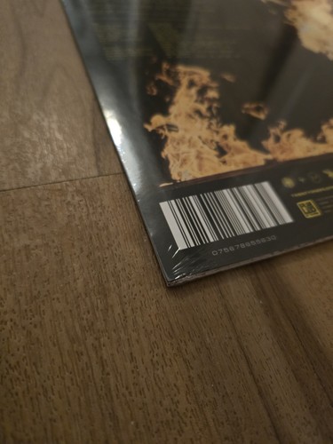 Twenty One Pilots Trench 10" Triplet EP Yellow Translucent Webstore Exclusive - Picture 5 of 6