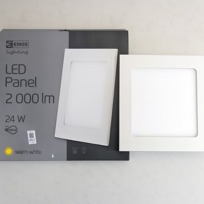 EMOS LED Panel 300×300mm Einbaustrahler - 24W 2000lm warmweiß - Neu im Karton