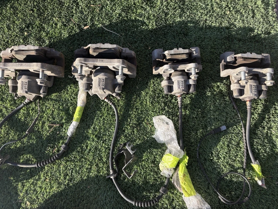 BMW 430I F32 F36 2017-2020 pinza de freno de disco completa delantera y trasera OEM 28 k Foto 4 de 4