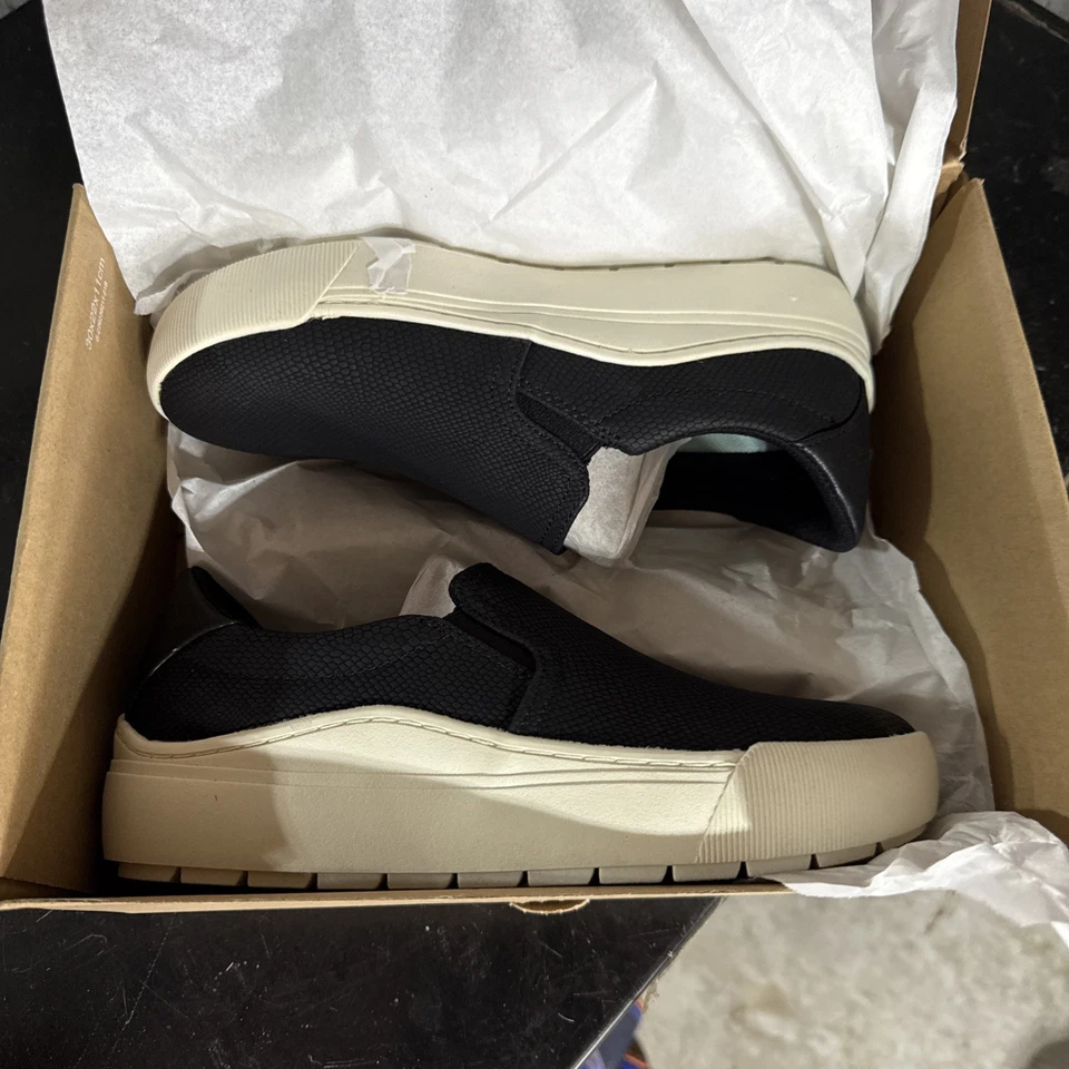 Dr. Scholls 女式 Time Off 坡跟懒人运动鞋,7.5 码黑色/白色鞋底 — 第 3/4 张图片