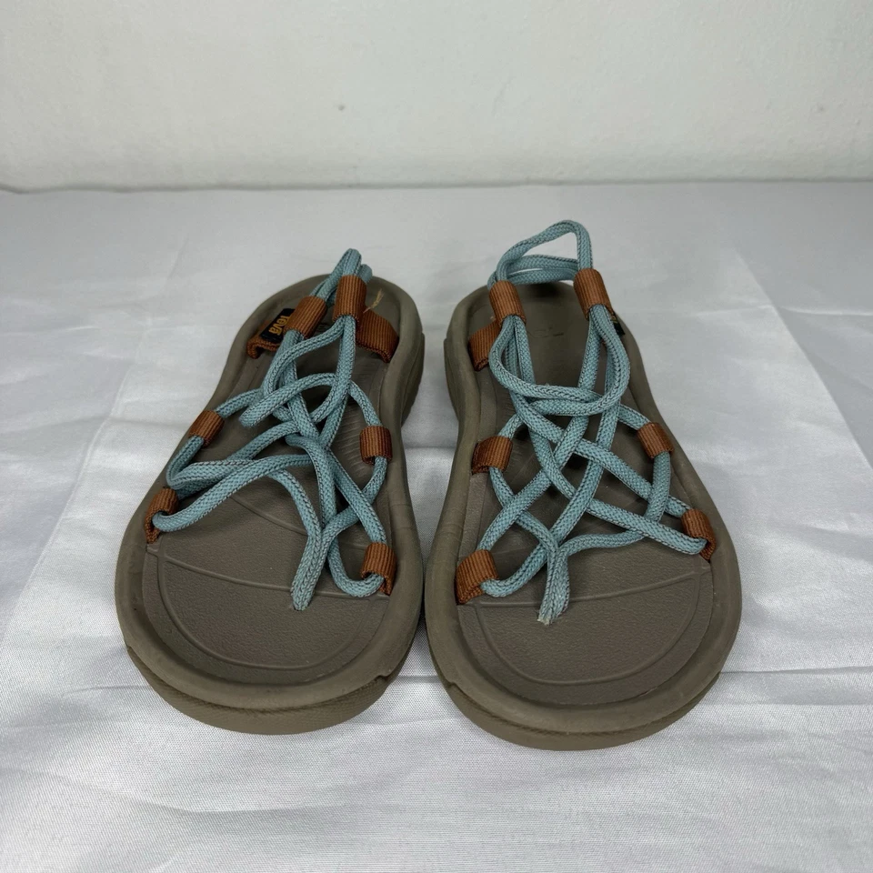 Sandalias Teva Hurricane XLT Infinity Sea Glass azules con tiras entrecruzadas para mujer 5’s Foto 2 de 4