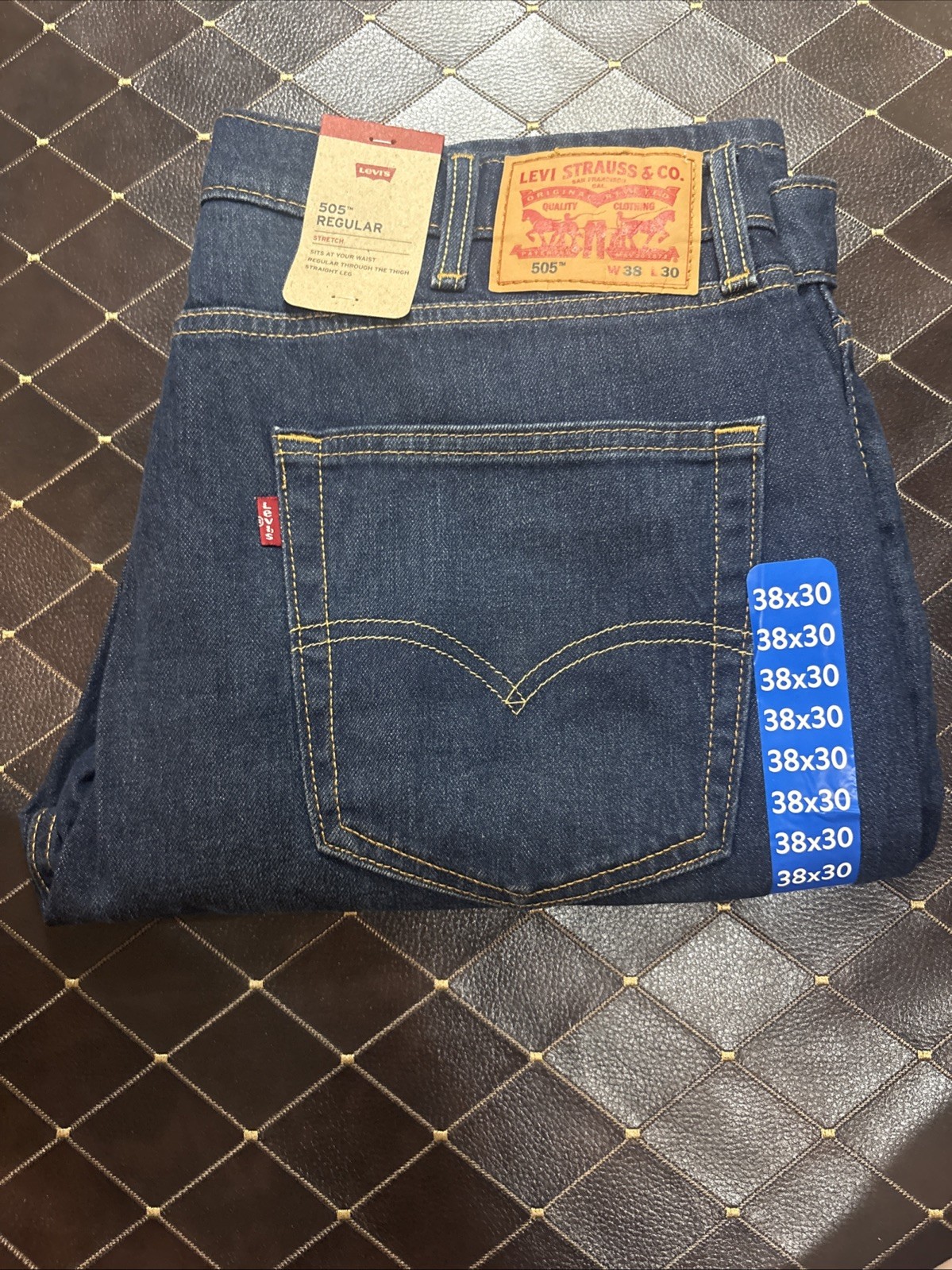 Mens 38x30 Blue Dark Wash Regular Fit Straight Stretch Denim