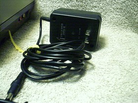 Vintage 1985 Nintendo Entertainment Console System Bundle NES0001