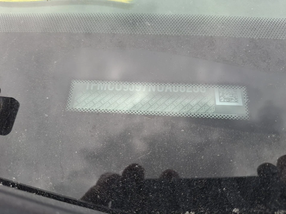 Used Air Cleaner Assembly fits: 2022 Ford Escape 1.5 Grade A - Image 4 of 4