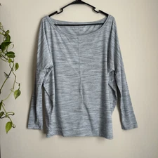 Athleta Flow Top Essence Spacedye Blue Gray size Medium