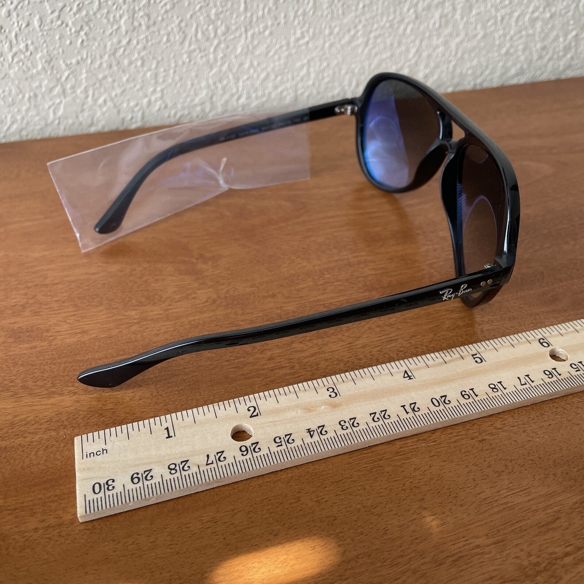 Ray-Ban RB4125 Cats 5000 Aviator Sunglasses 601/32 59-13 140 Ray-Ban RB4125 Cats 5000 Aviator Sunglasses 601/32 59-13 140