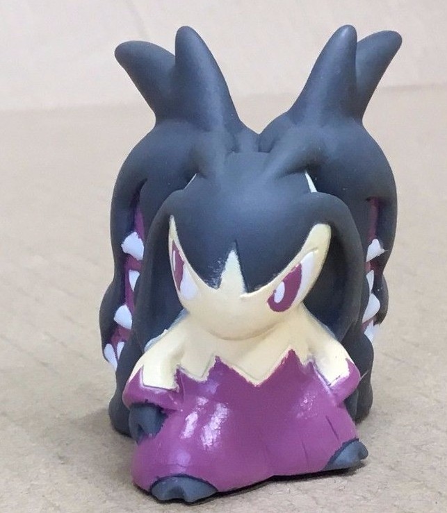 B. 13 Pokemon XY Finger Puppet Mega Mawile Gotta Catch Them All